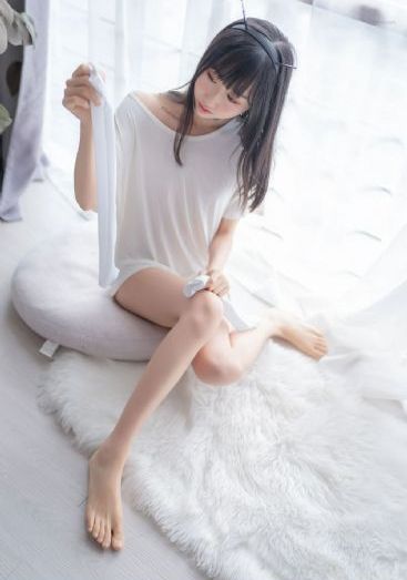 乳房与月亮