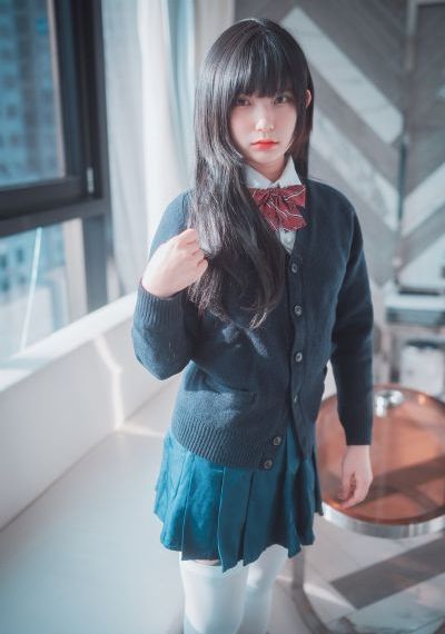 《年轻的寡妇2》电影