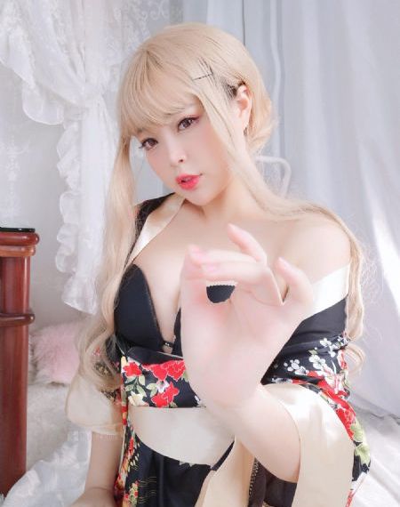 姑娘8完整版《在线观看》