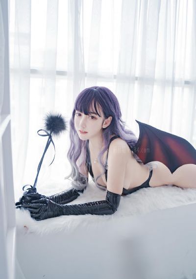 秋霞三级高清观看