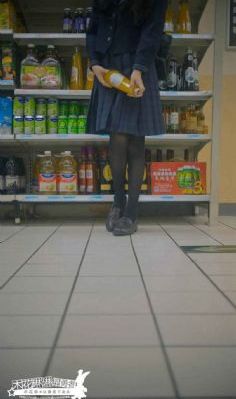 雷蕾丁思聪去酒店