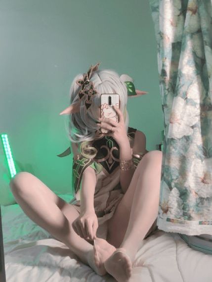 男生插入女生