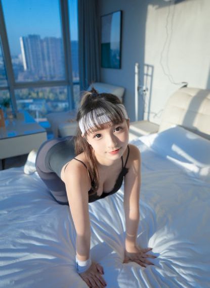 年轻的母亲