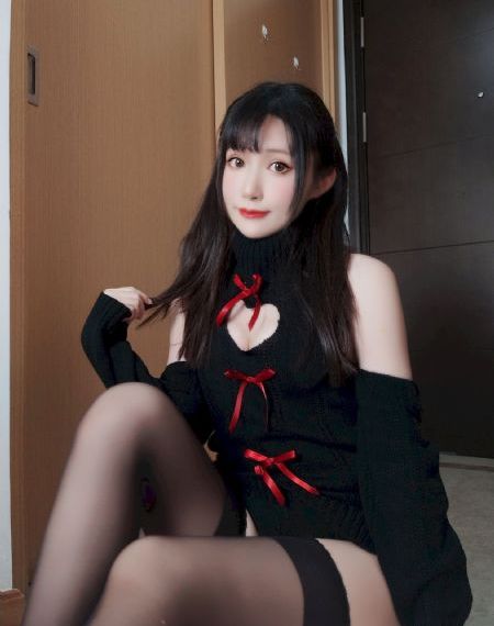 淫欲模特免费观看